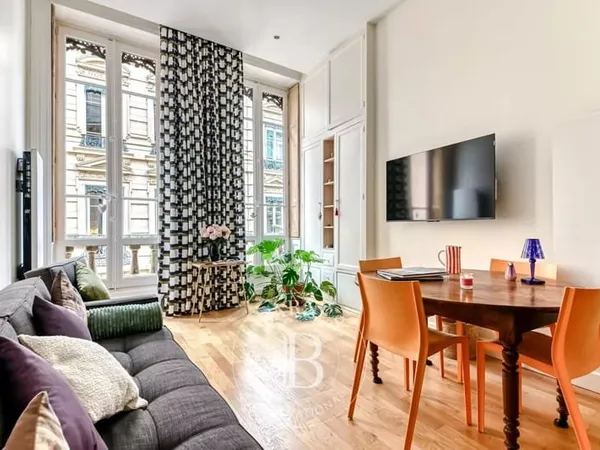 Lyon 2 - Cordeliers - Appartement meublé et rénové de 35,43 m² - 1 Chambre