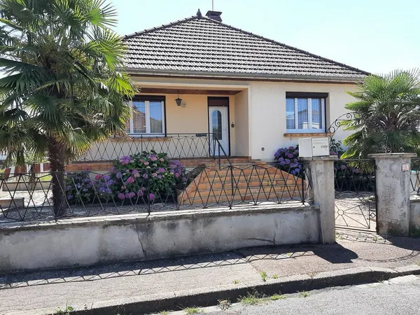 BELLE OPPORTUNITÉ. PAVILLON SUR SOUS SOL COMPLET DANS QUARTIER PAVILLONNAIRE