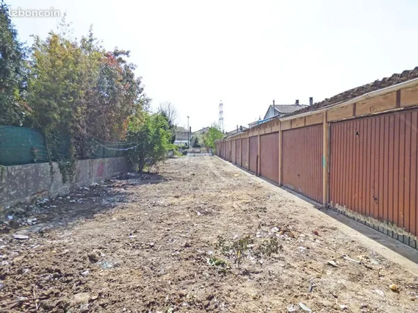 Terrain 852 m² GAGNY