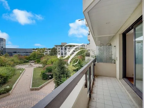 Appartement 3 pièces 81 m²