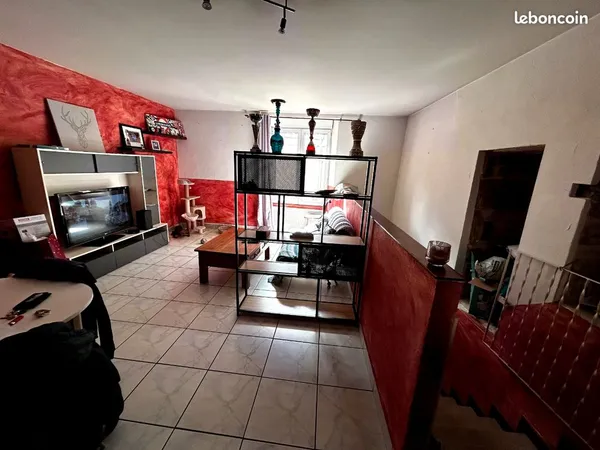 Maison de bourg à louer