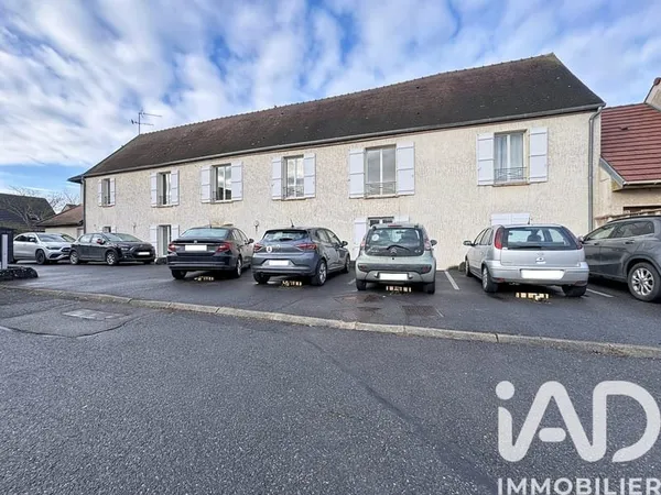 Bâtiment 297 m²