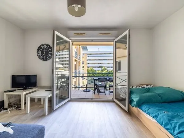 Studio 1 pièce 25 m²