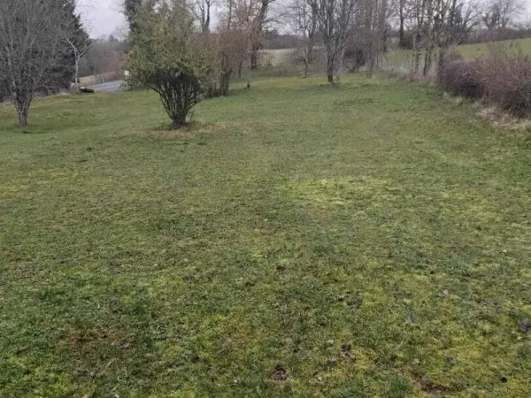 Terrain constructible 1580 m²