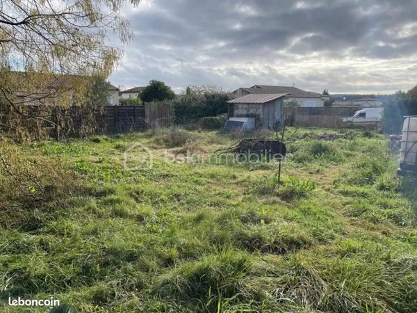 Terrain 527 m² Blauzac