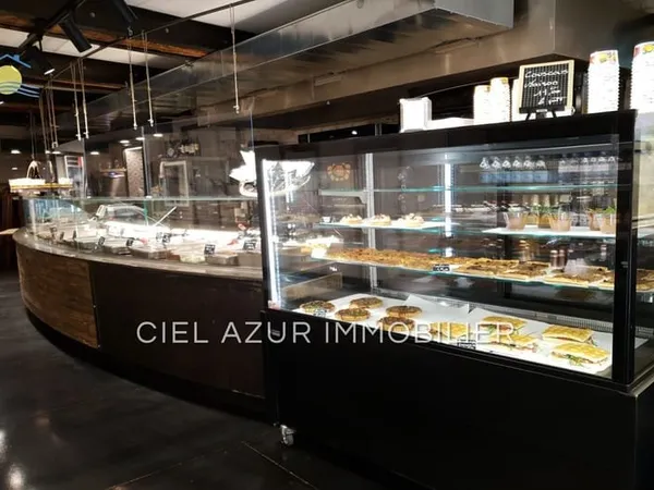 Immeuble commercial