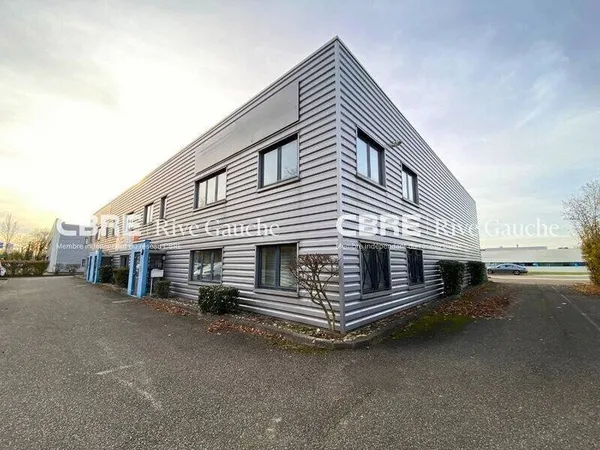 Local d'activité 360 m²