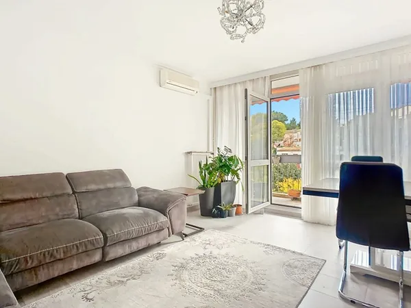 Appartement Marseille 13013 - 5 pièces - 95 m2