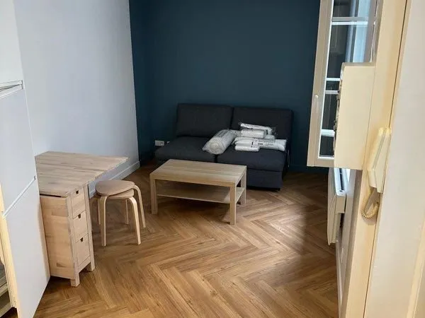Studio meublé 20 m² rénové - Pau centre - idéal étudiant - équipé”