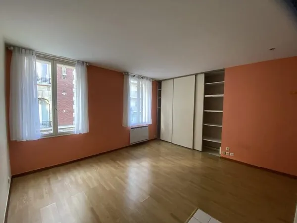 STUDIO CENTRE VILLE 26.83