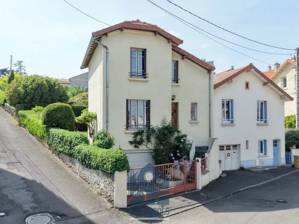 Maison 4 pièces avec jardin, sous-sol et garage