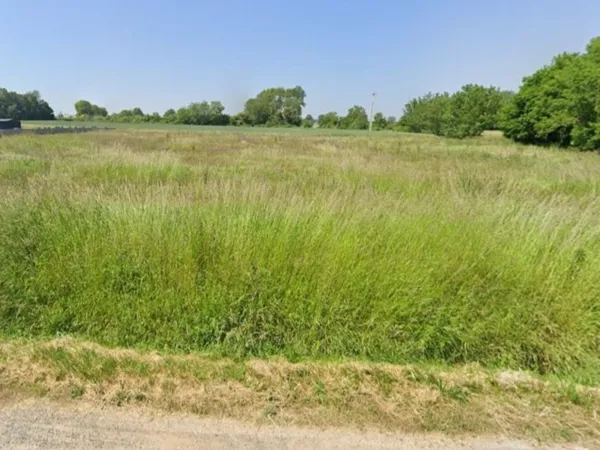 Terrain 446 m²
