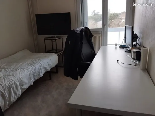 A louer Studio 17m² dans résidence Eurofac à Gradignan proche rocade