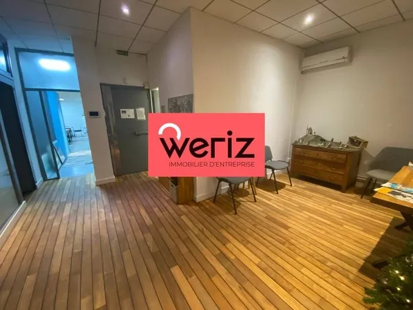 Local 190 m²