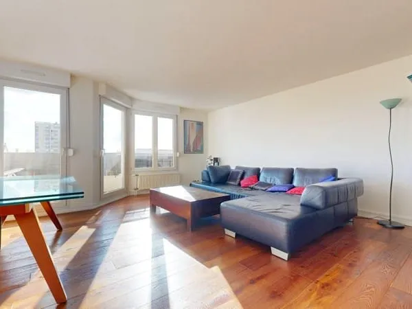 Exceptionnel Duplex T5 de 132m² avec balcons et garage double -