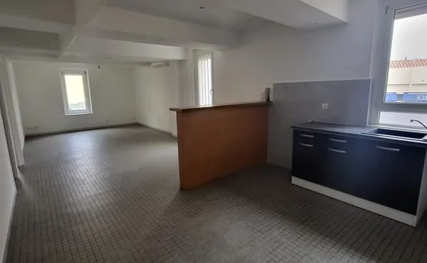 Appartement 3 pièces avec Terrasse - Non Meublé - Saint Laurent de la Salanque