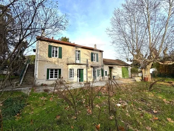 Authentique mas avec dépendance à vendre à Vaison-la-Romaine