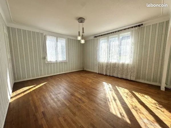 Maison 5 pièces 80 m²