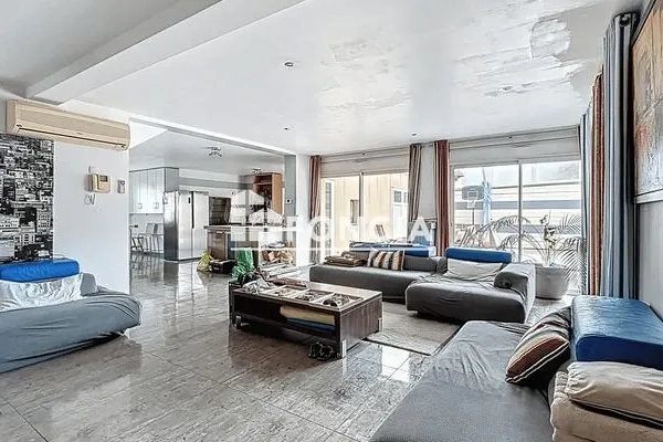 Immeuble de rapport 339 m²