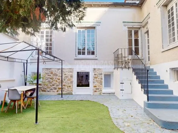 Maison 4 pièces 85 m²
