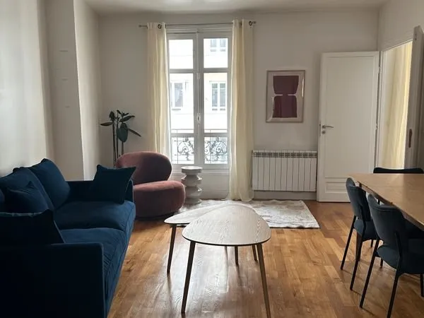 Paris 16e - Rue Claude Terrasse - 2 pièces meublé avec goût - 41 m²