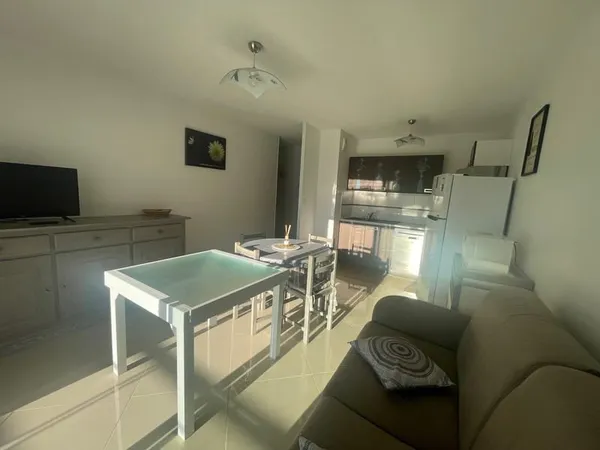 SAINT PIERRE LA MER APPARTEMENT T3