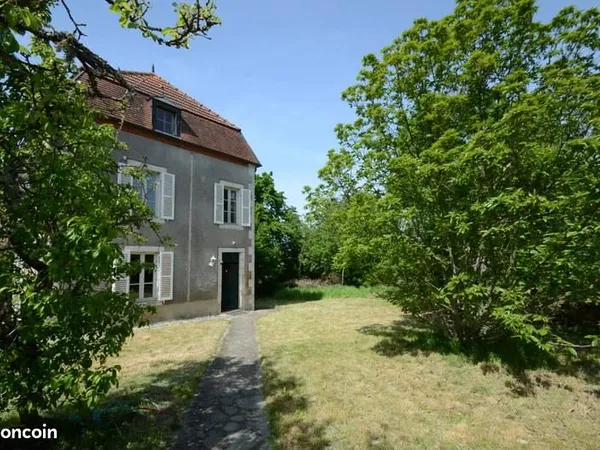 Vente | Maison bourgeoise | 5p | 4ch | 130.00 m² | Viplaix | Expo Sud/Est | Terrasse