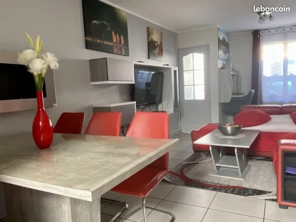 Maison 5 pièces 77 m²