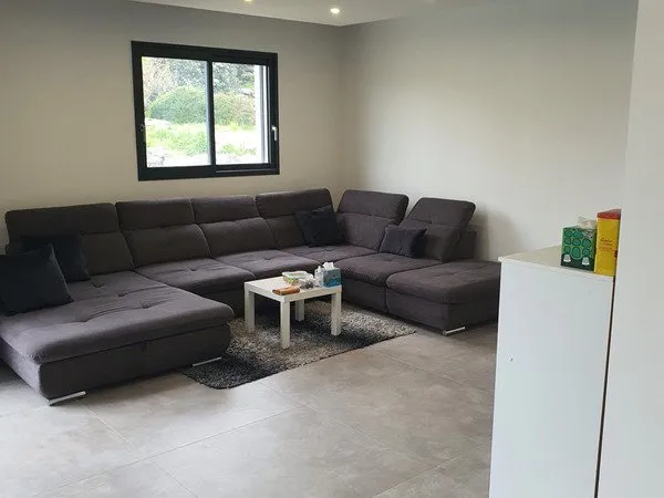 Maison récente T5 de 113 m² avec suite parentale, bureau et grand sous-sol, idéal frontaliers