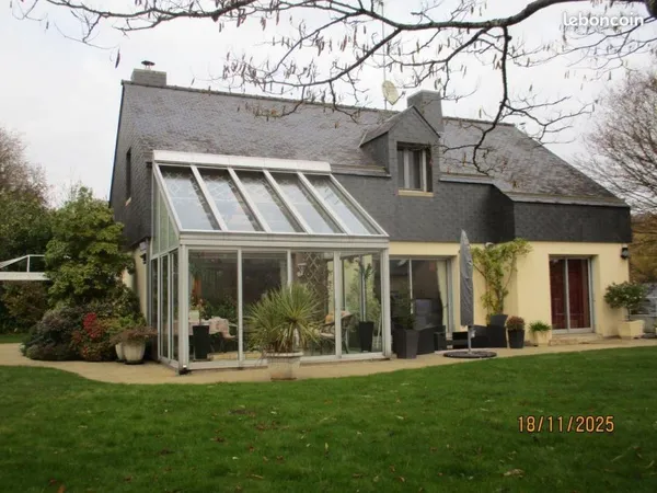 Maison 10 pièces 172 m²