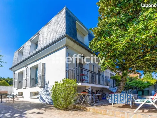 Maison 6 pièces 160 m²