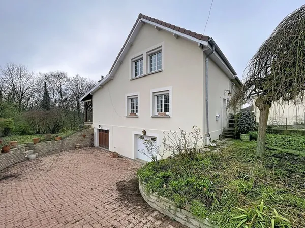 Maison 5 pièces 100 m²