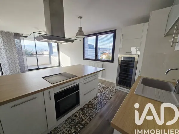 Appartement 4 pièces 95 m²