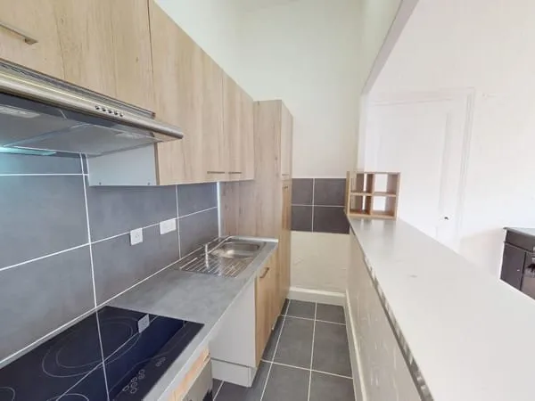 Appartement 3 pièces de 50m2 avec balcon - Grenoble / Estacade