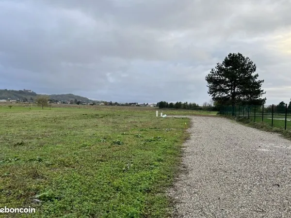 Terrains à bâtir de 881 à 1021 m2