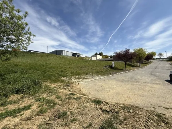 Terrain constructible 2000 m²