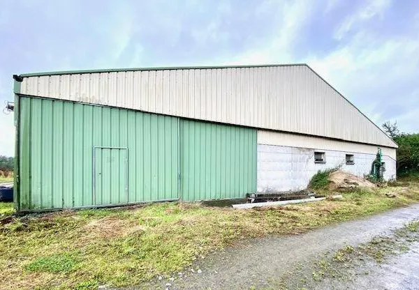 Maison 700 m²