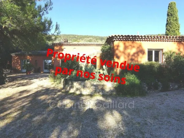 Villa 5 pièces 182 m²