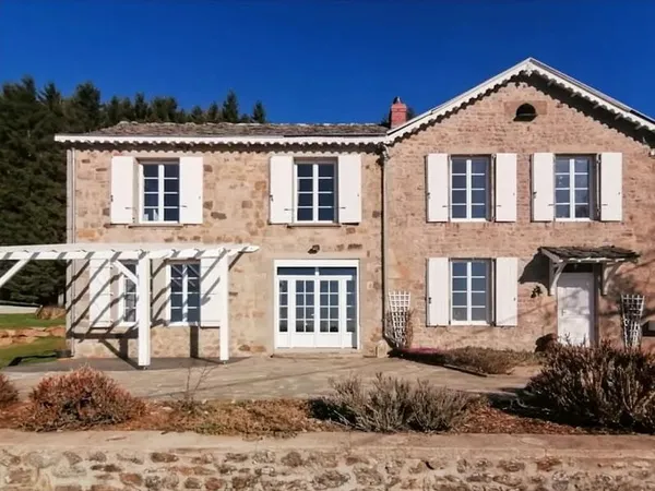 Maison 6 pièces 174 m²