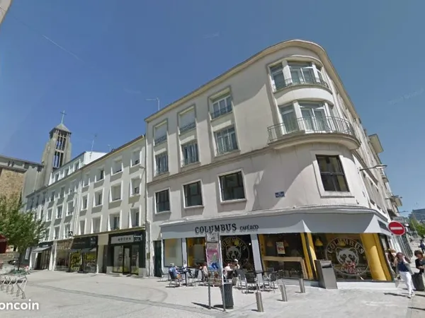 Local 120 m² Brest