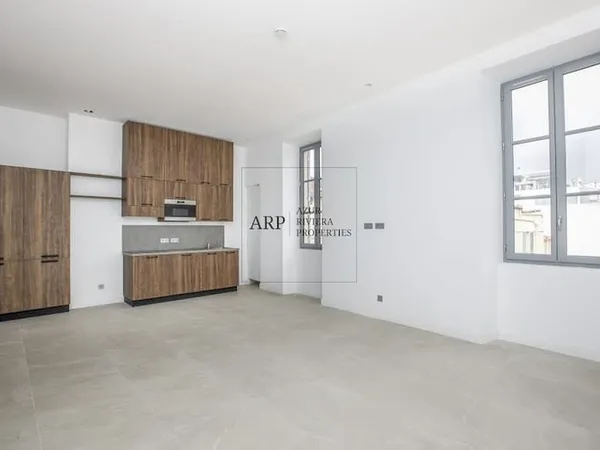 Studio 1 pièce 35 m²