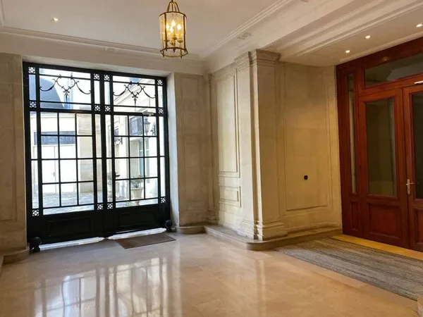 Appartement 2 pièces 80 m²