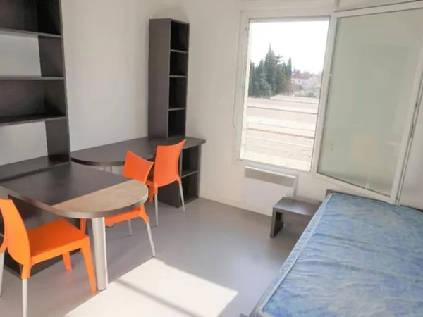 Studio 2 pièces 18 m²