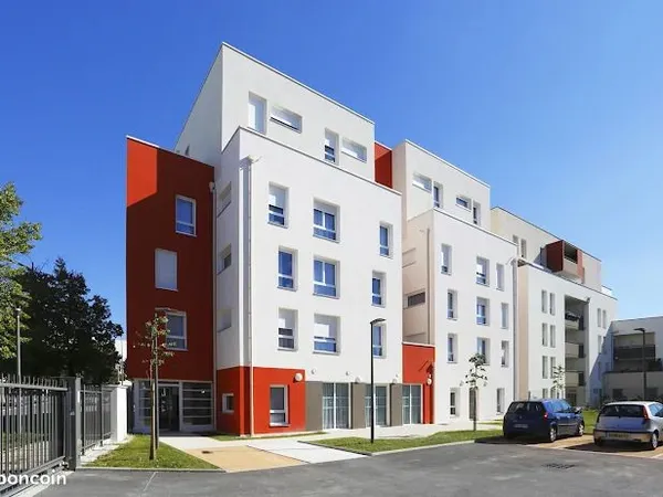 Studio 1 pièce 19 m²