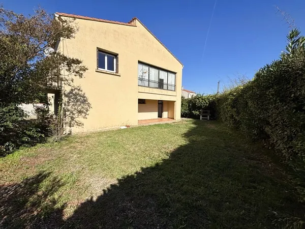MAISON 4 FACES