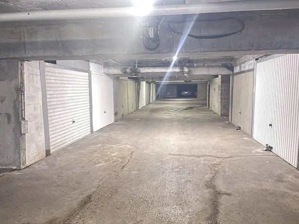 Parking 15 m²