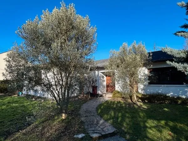 Maison 5 pièces 200m2