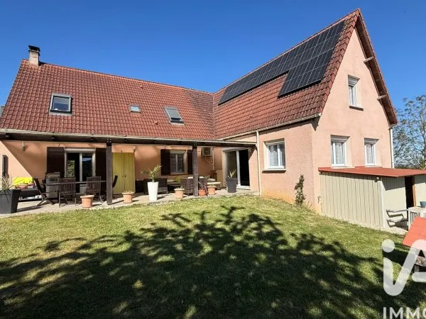 Maison 7 pièces 210 m²