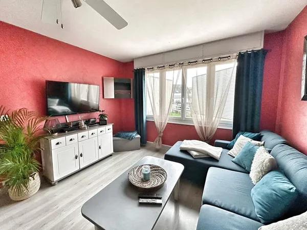 Appartement T3 avec garage et cave, LORIENT