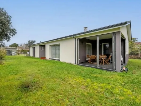 Maison récente 118 m² avec grand jardin